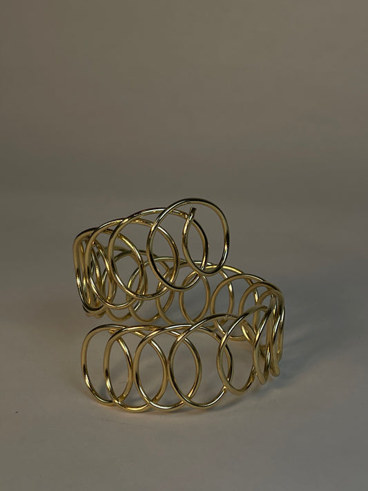 Aberdeen Titi Metal Coiled Braclet