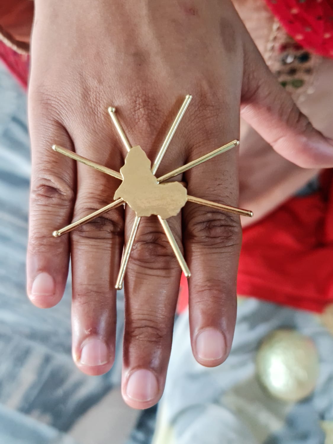 Queen Zahra Brass Stick Ring
