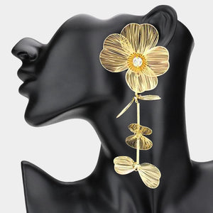 Open image in slideshow, Stone Bud Metal Filigree Flower Drop Earrings
