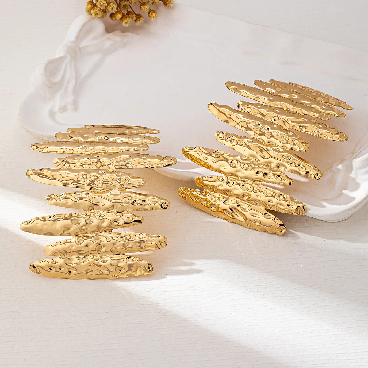 Queen Fatou Geometric Street Style Party Chic Women's Earrings