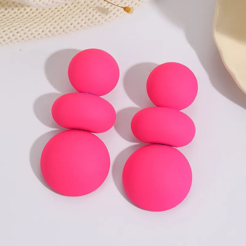 Queen Tina Exaggerated Round Drop Earrings
