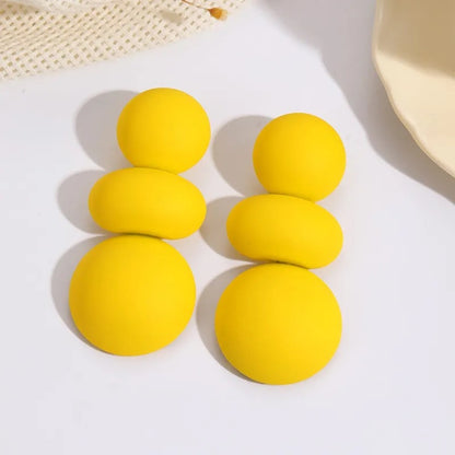 Queen Tina Exaggerated Round Drop Earrings