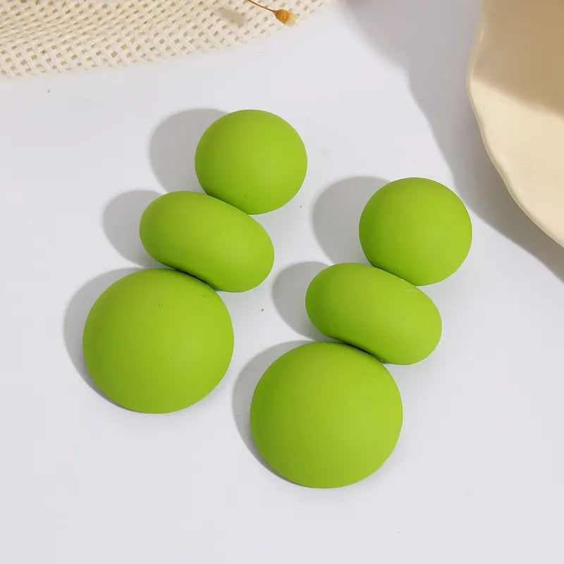 Queen Tina Exaggerated Round Drop Earrings
