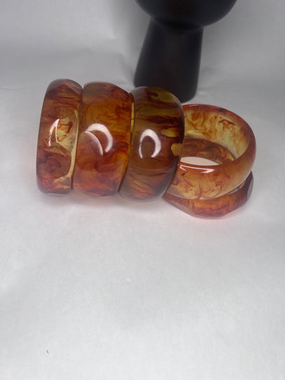 Queen Adama Resin brown bangle set