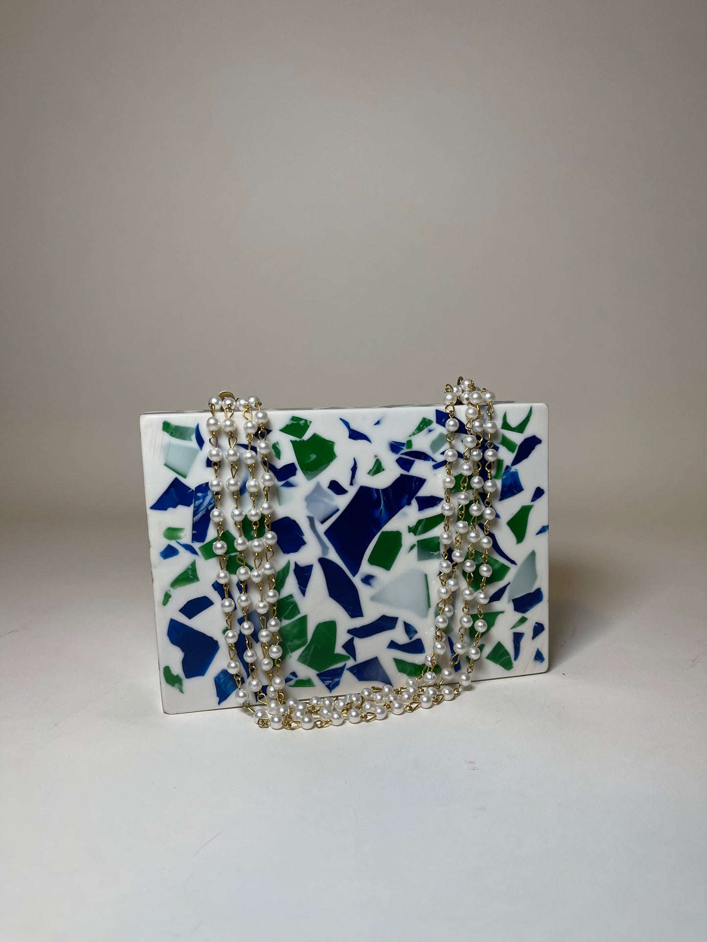 Lion Mountain Handcrafted flakes Clutch