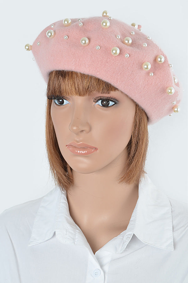 Queen Marian Fashionable Hat With Pearl Details.