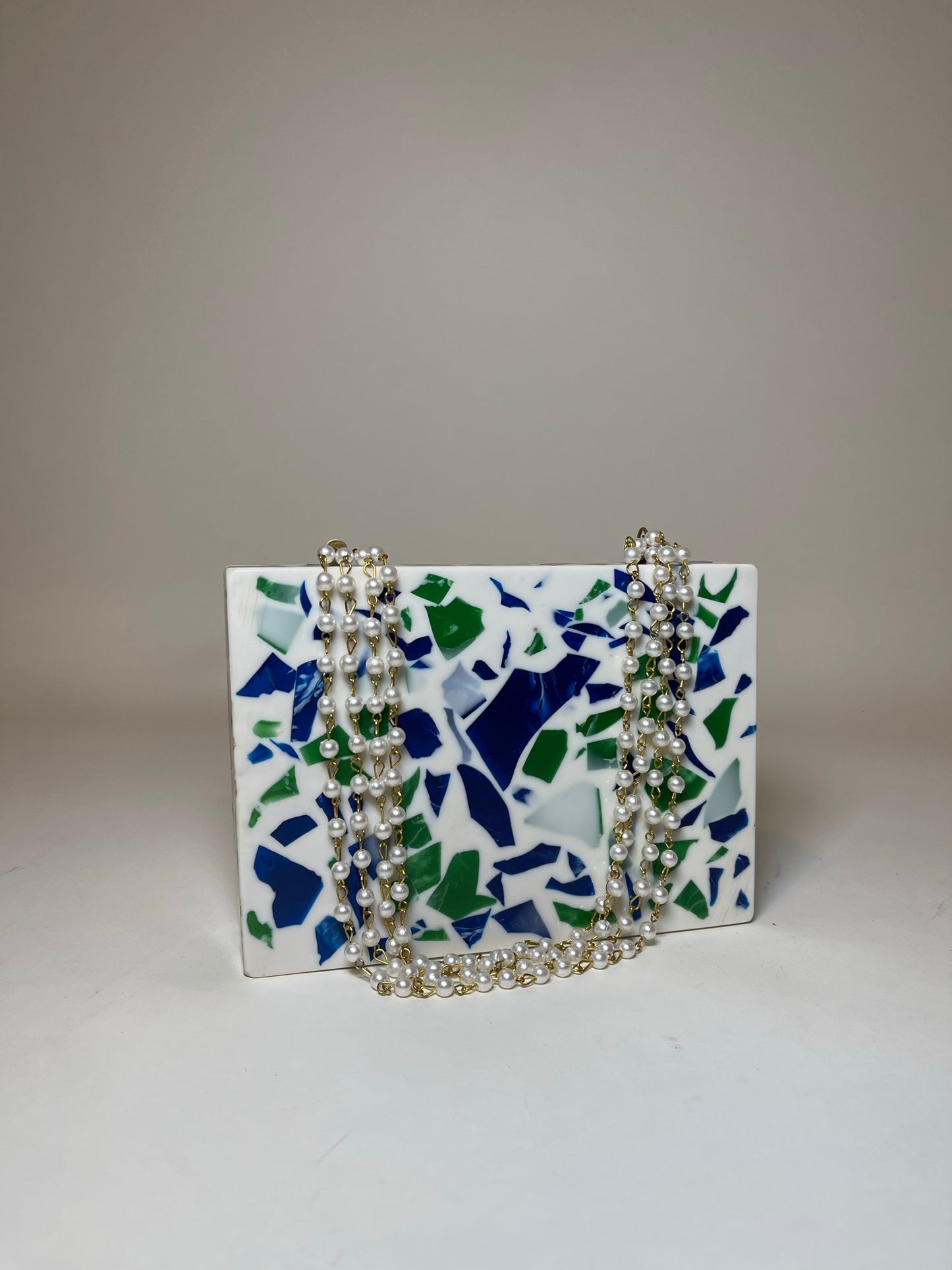 Lion Mountain Handcrafted flakes Clutch