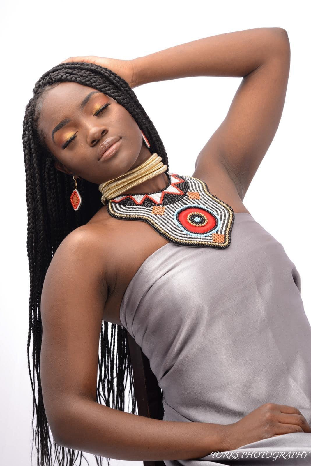 Black and White Bead and Red Thread Bib Necklace Set