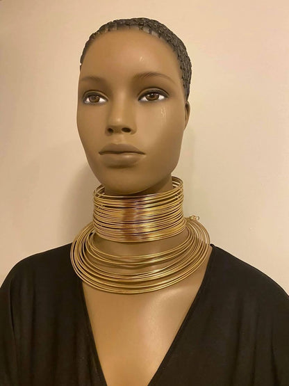 Queen N’Kama Brass Dual Wire Choker Set