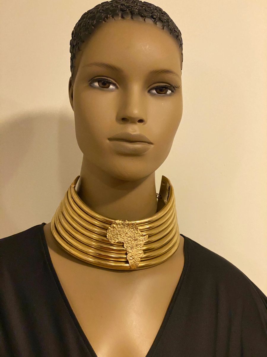 Queen N’Kama Brass Pipe Choker With Map