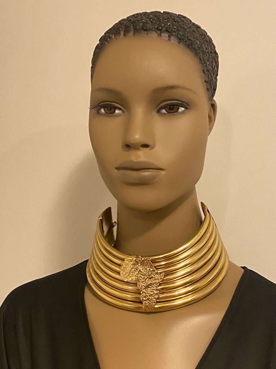 Queen N’Kama Brass Pipe Choker With Map
