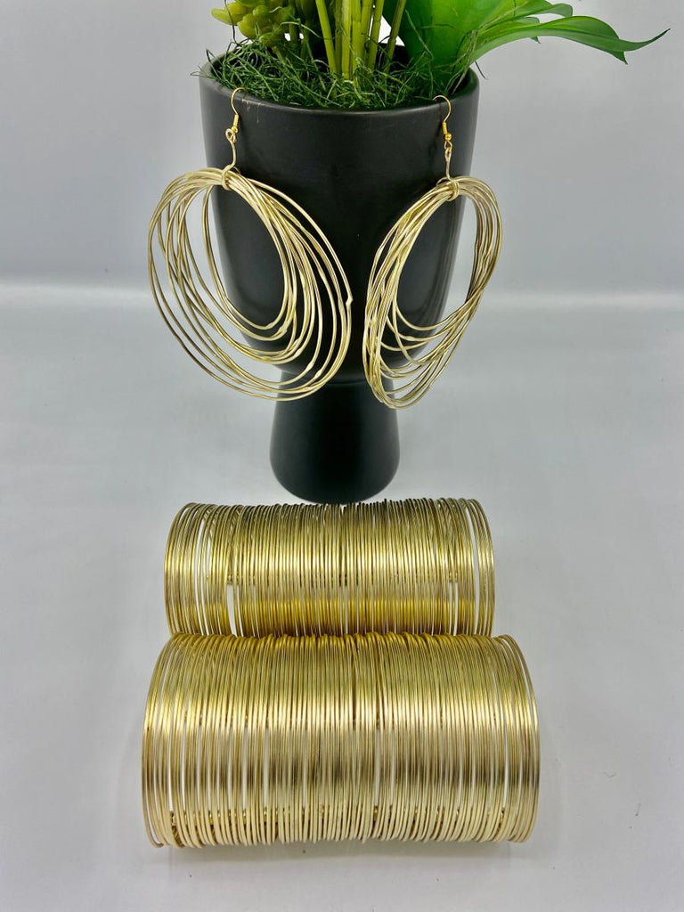 brass wire bracelet and earrings