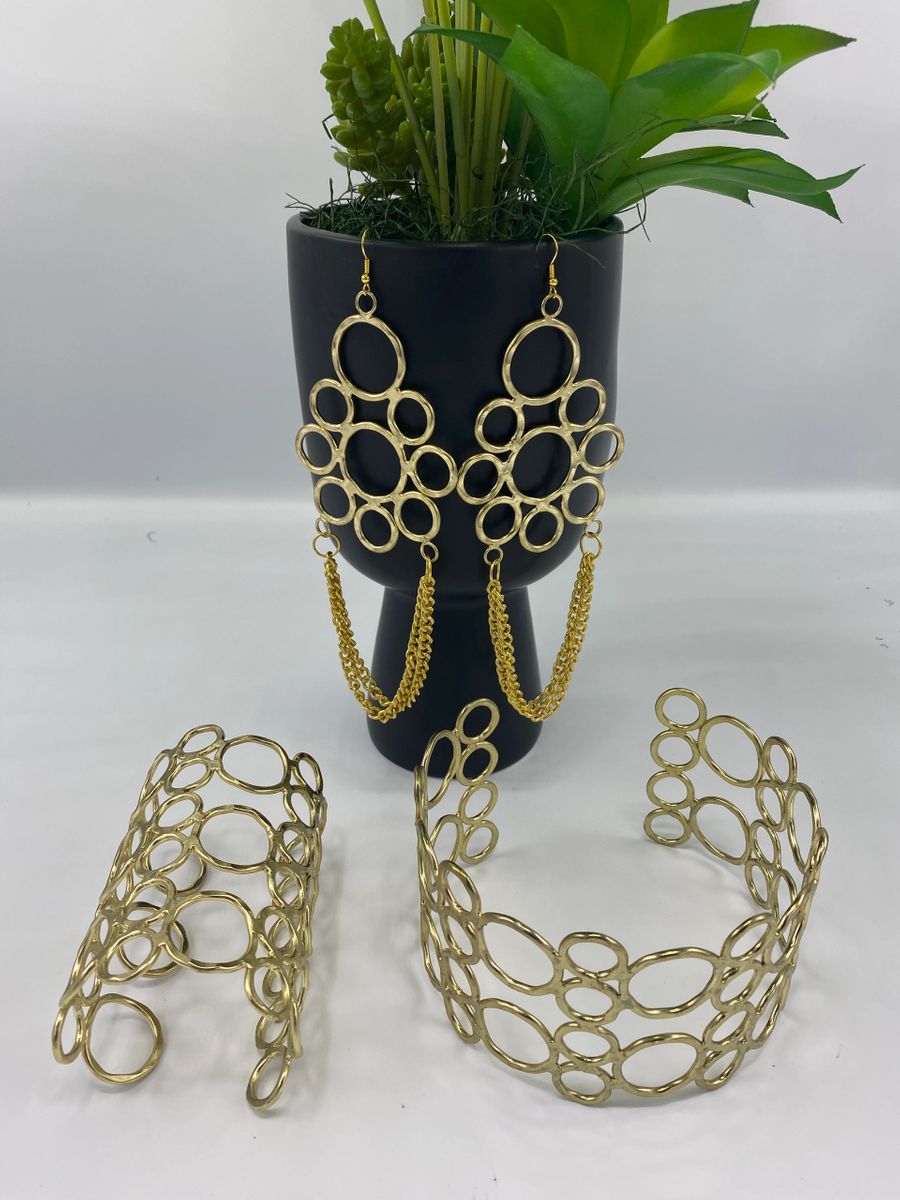 Queen N’Kama Brass Circles Earrings