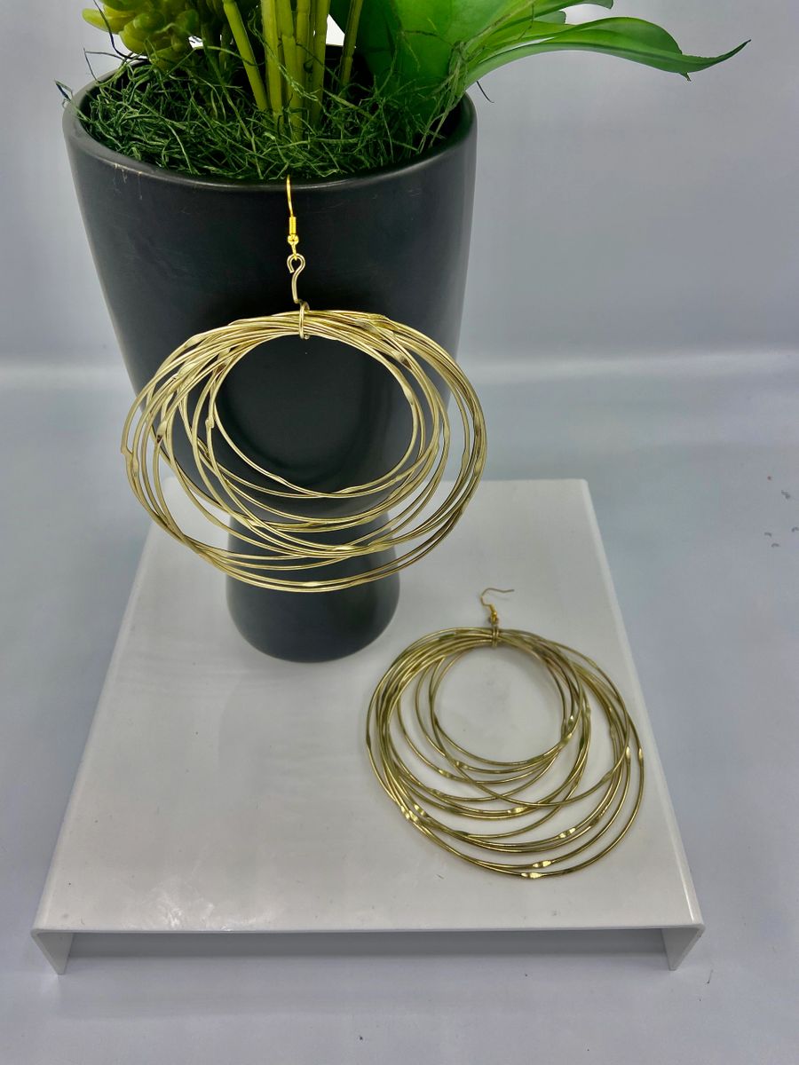 Queen N’ Kama Brass Wire Earrings
