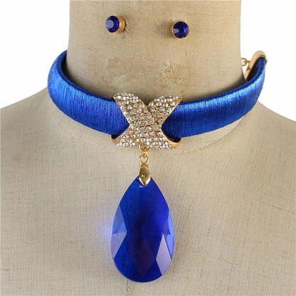 Teardrops Cord Choker Set.